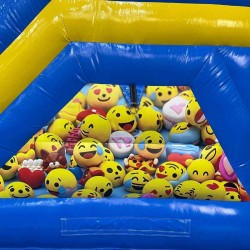 Château Gonflable Multi-Activités Emoticônes