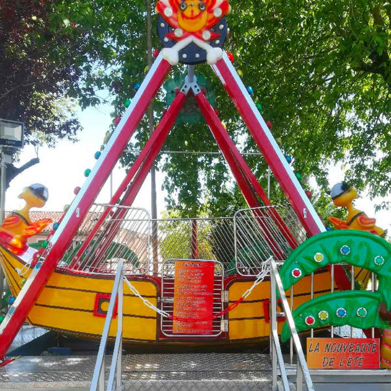 Location Manège Bateau Pirate pour enfants Location Manège Bateau Pirate pour enfants