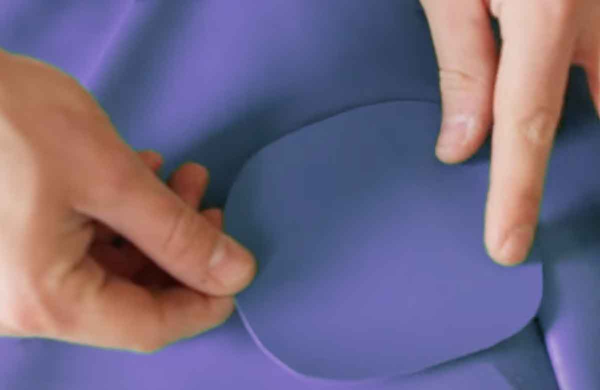 Comment coller une topile PVC sur son jeu gonflable ?